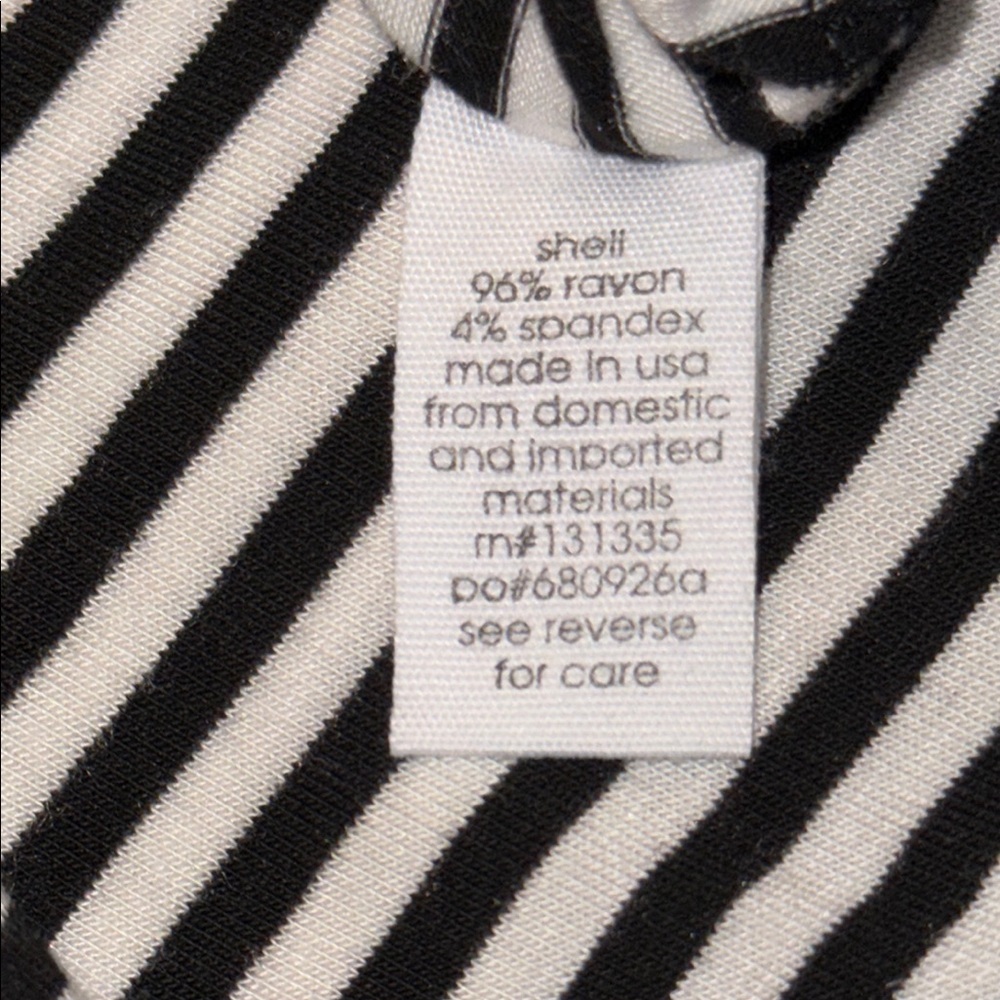 🌺𝐒𝐎𝐂𝐈𝐀𝐋𝐈𝐓𝐄 𝐒𝐓𝐑𝐈𝐏𝐄𝐃 𝐏𝐎𝐂𝐊𝐄𝐓 𝐓𝐄𝐄 𝐒𝐇𝐈𝐑𝐓 𝐃𝐑𝐄𝐒𝐒 - Picture 4 of 4